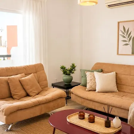 Ameli Serenity By Staycom شقة *