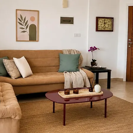 Ameli Serenity By Staycom Apartment